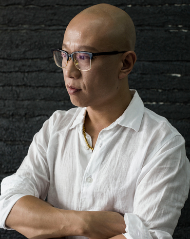 Der Künstler: Liu Wei liuweicover2.jpg