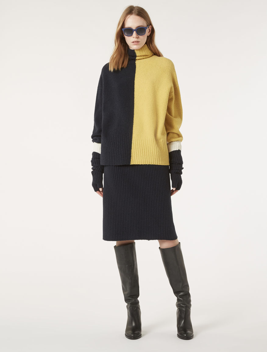 oversized bouclé yarn sweater
