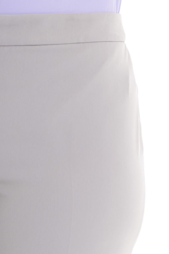 Pantalone in fluido comfort Diffusione Tessile Pantalone in fluido comfort Diffusione Tessile