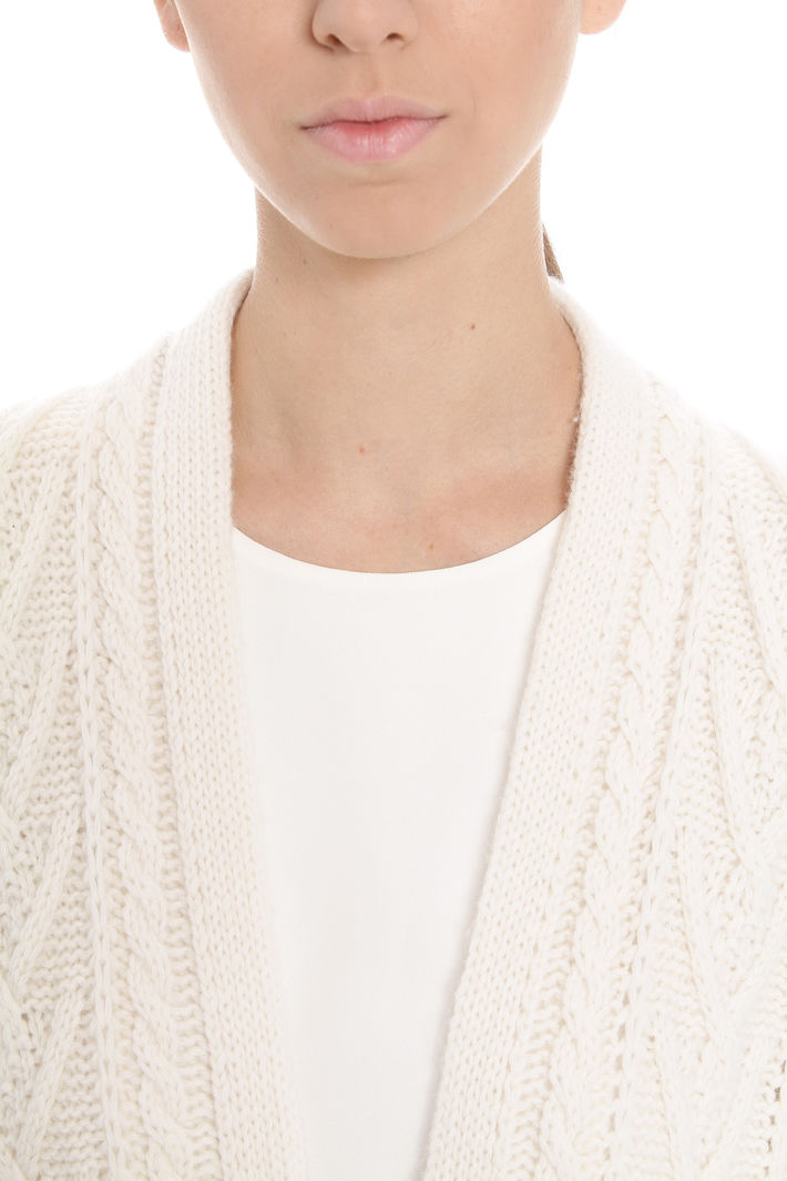 Gilet in lana e cashmere Diffusione Tessile Gilet in lana e cashmere Diffusione Tessile