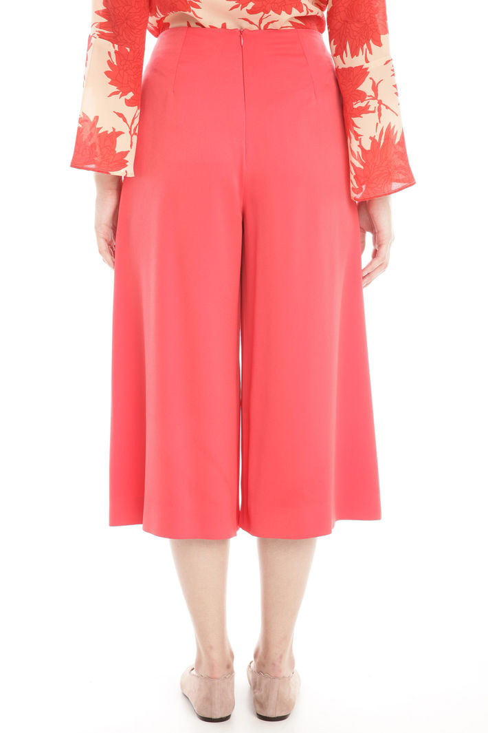 Pantaloni cropped palazzo corti Diffusione Tessile Pantaloni cropped palazzo corti Diffusione Tessile