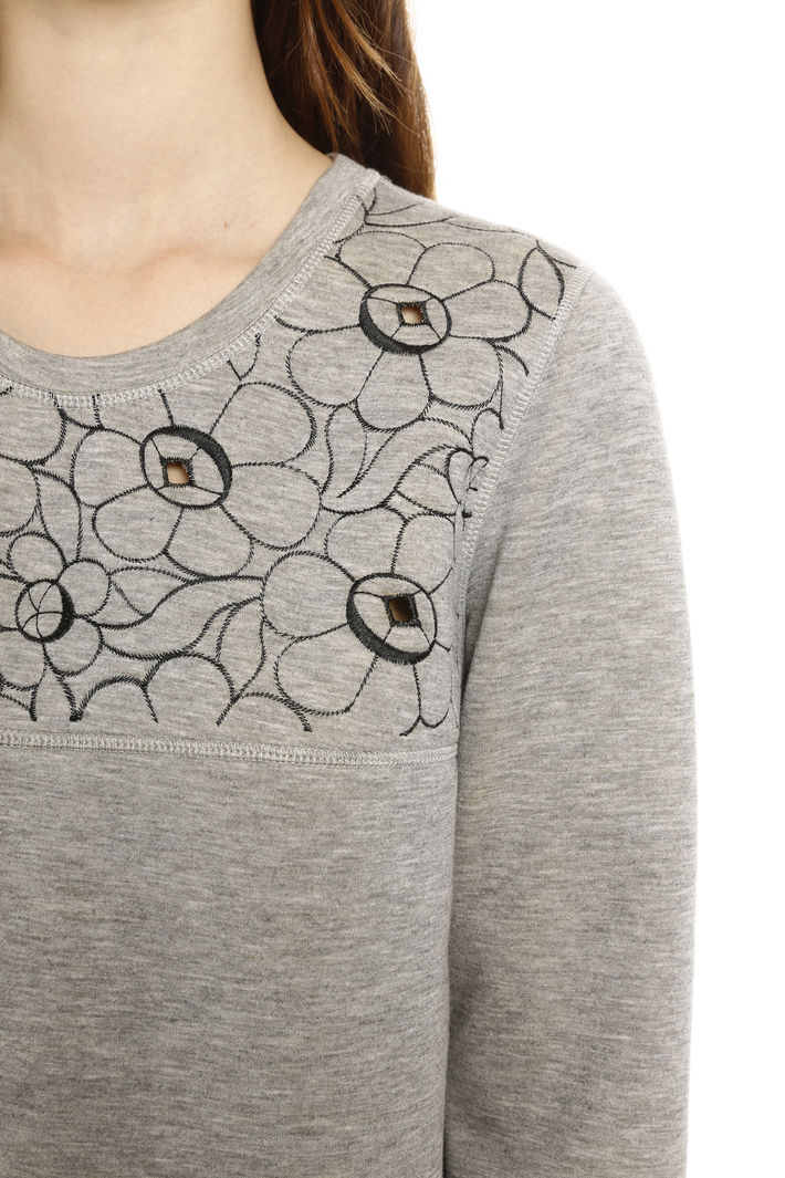Abito in jersey con ricamo Diffusione Tessile Abito in jersey con ricamo Diffusione Tessile