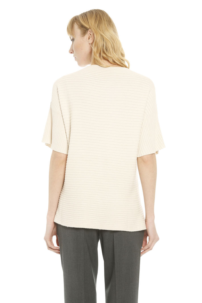 Maglia con venature e spacchi Diffusione Tessile Maglia con venature e spacchi Diffusione Tessile