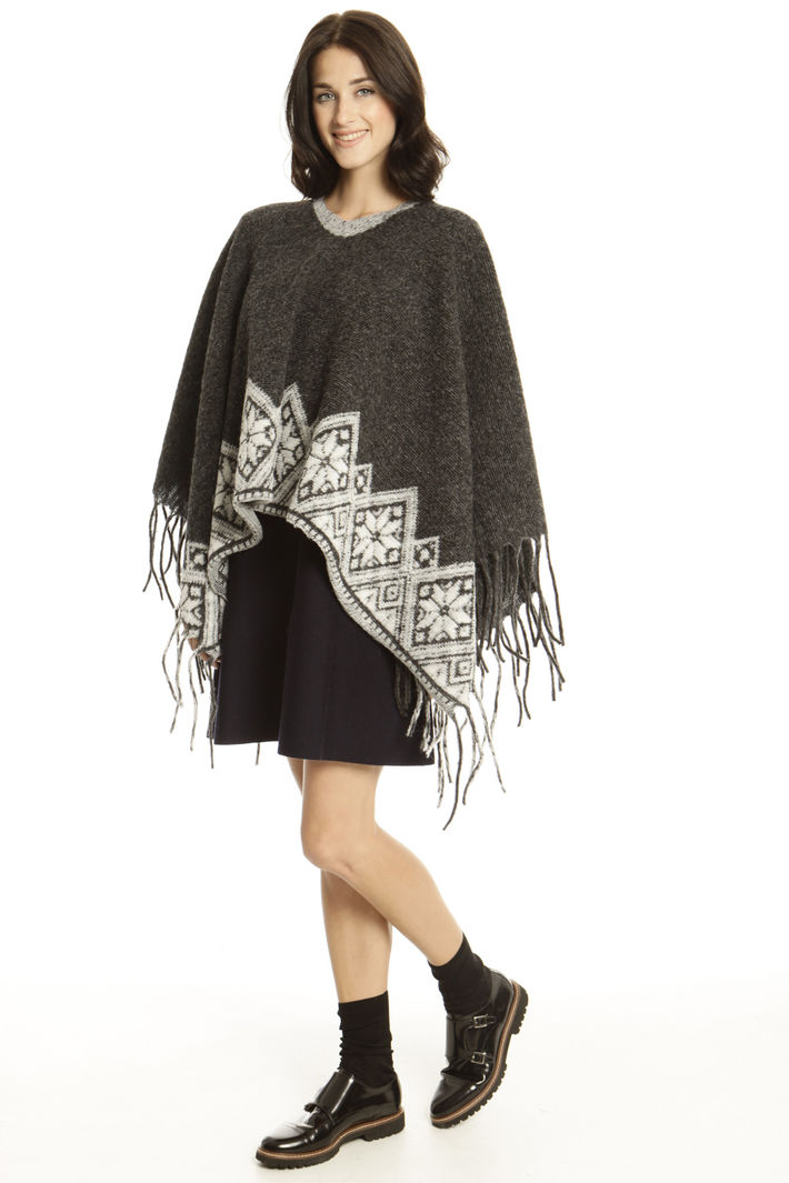 Poncho con fondo fantasia Fashion Market Poncho con fondo fantasia Fashion Market
