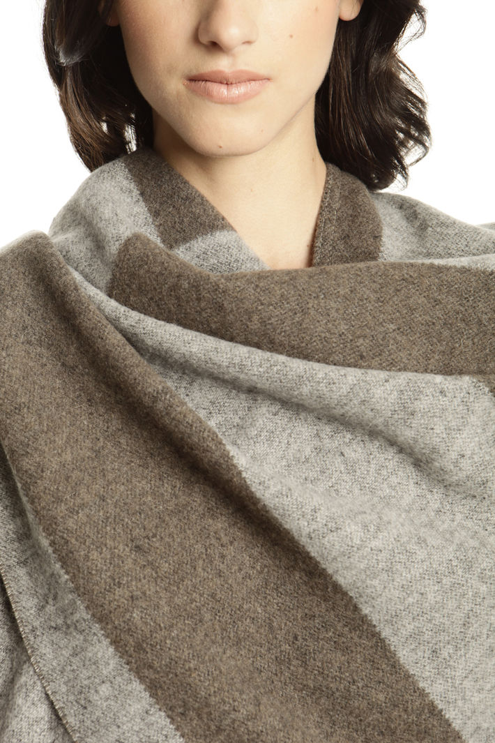 Poncho a quadri Fashion Market Poncho a quadri Fashion Market