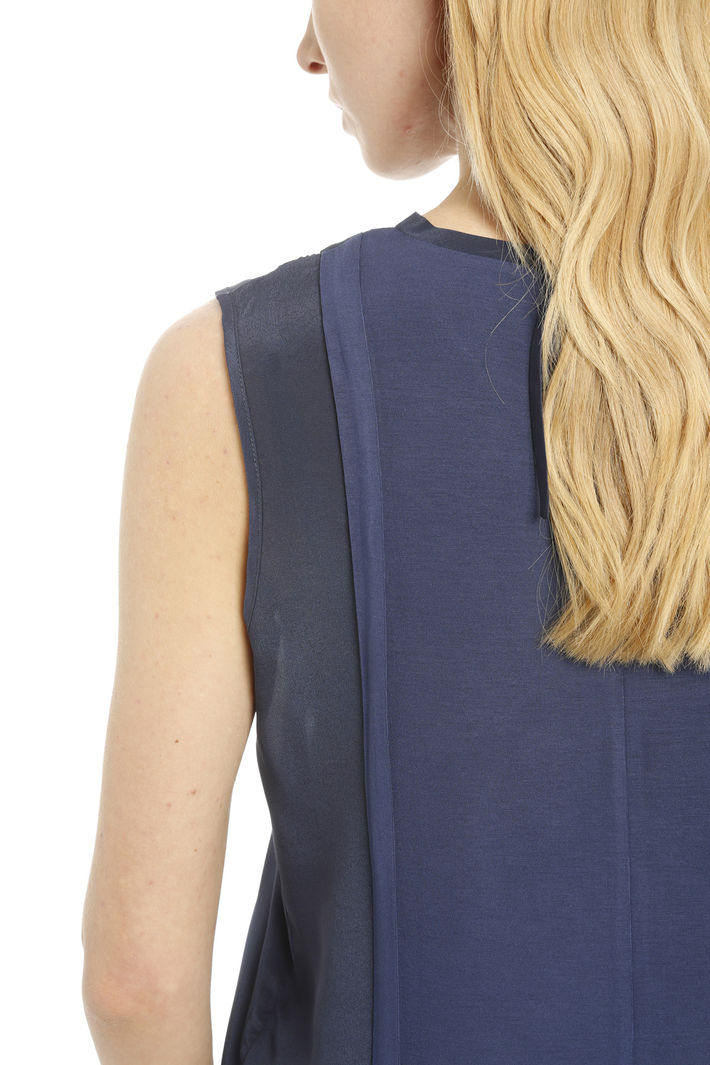 Top in seta con ricami Diffusione Tessile Top in seta con ricami Diffusione Tessile