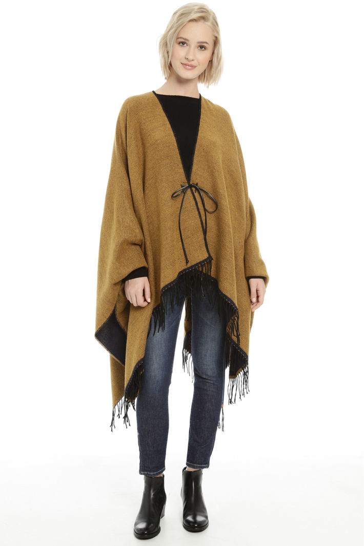 Poncho con cinturino in pelle Fashion Market Poncho con cinturino in pelle Fashion Market