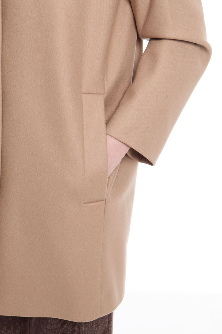 Capospalla con maxi collo Diffusione Tessile Capospalla con maxi collo Diffusione Tessile