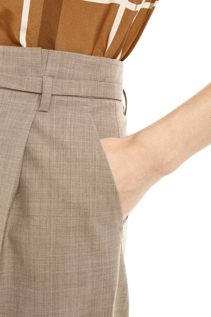 Pantaloni cropped con cintura Fashion Market Pantaloni cropped con cintura Fashion Market