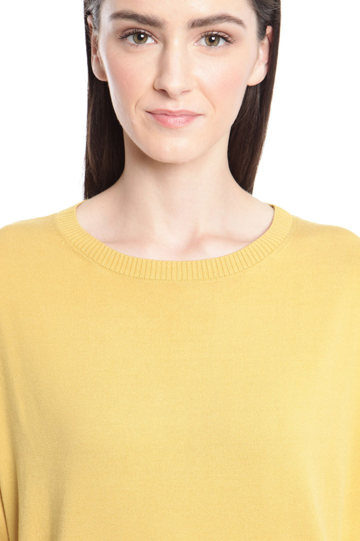 Maglia leggera con spacchi Diffusione Tessile Maglia leggera con spacchi Diffusione Tessile