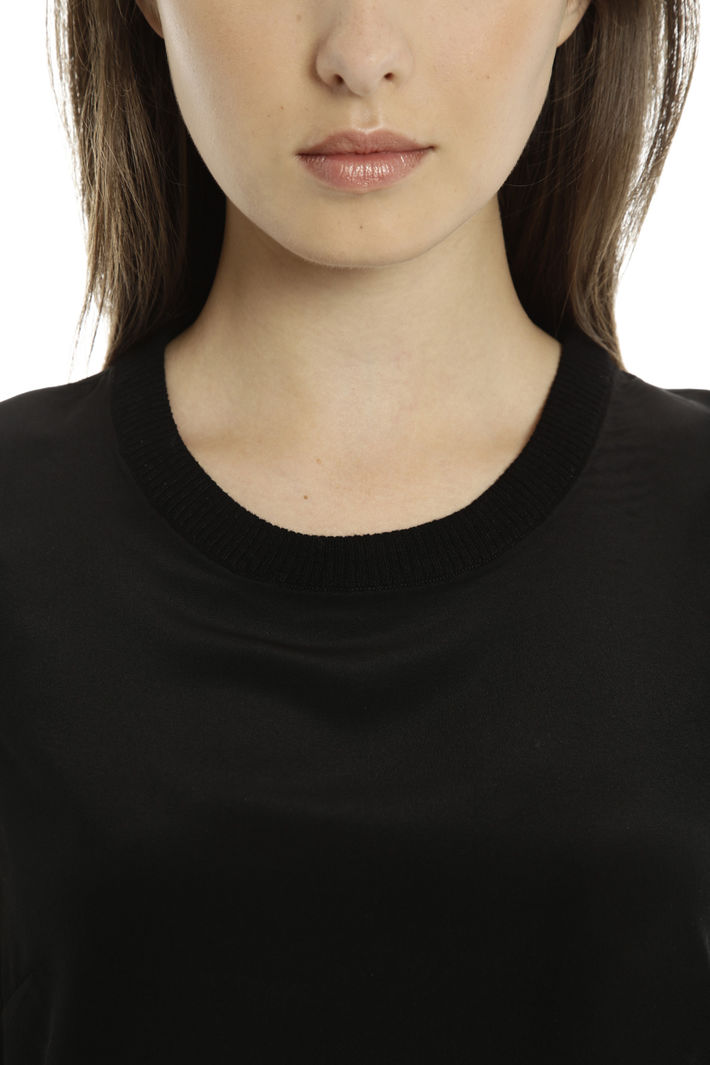Top smanicato in crepe di seta Fashion Market Top smanicato in crepe di seta Fashion Market