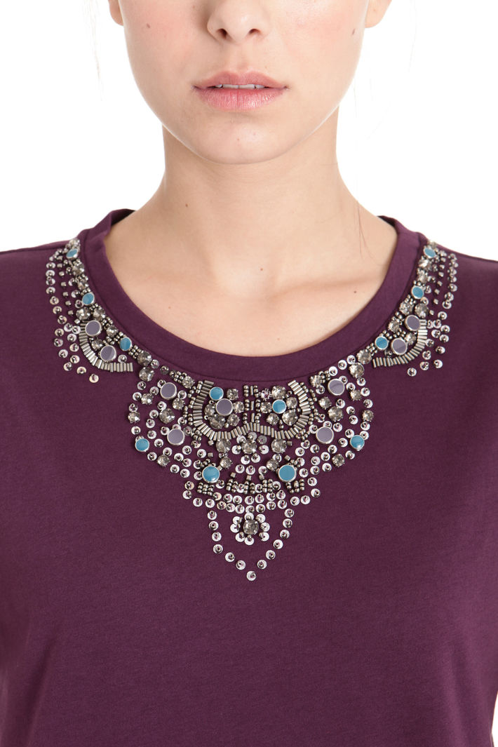 T-shirt ricamata a mano Fashion Market T-shirt ricamata a mano Fashion Market