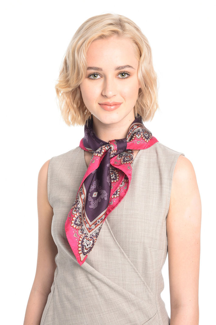 Foulard in seta Fashion Market Foulard in seta Fashion Market