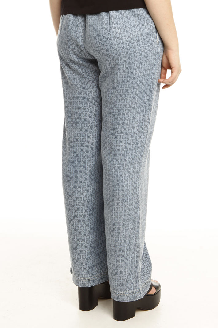 Pantalone denim con coulisse Intrend Pantalone denim con coulisse Intrend