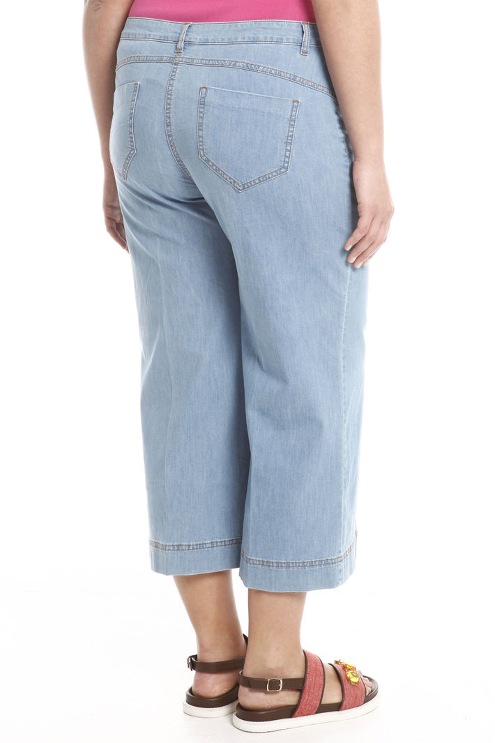 Jeans cropped in denim leggero Intrend Jeans cropped in denim leggero Intrend