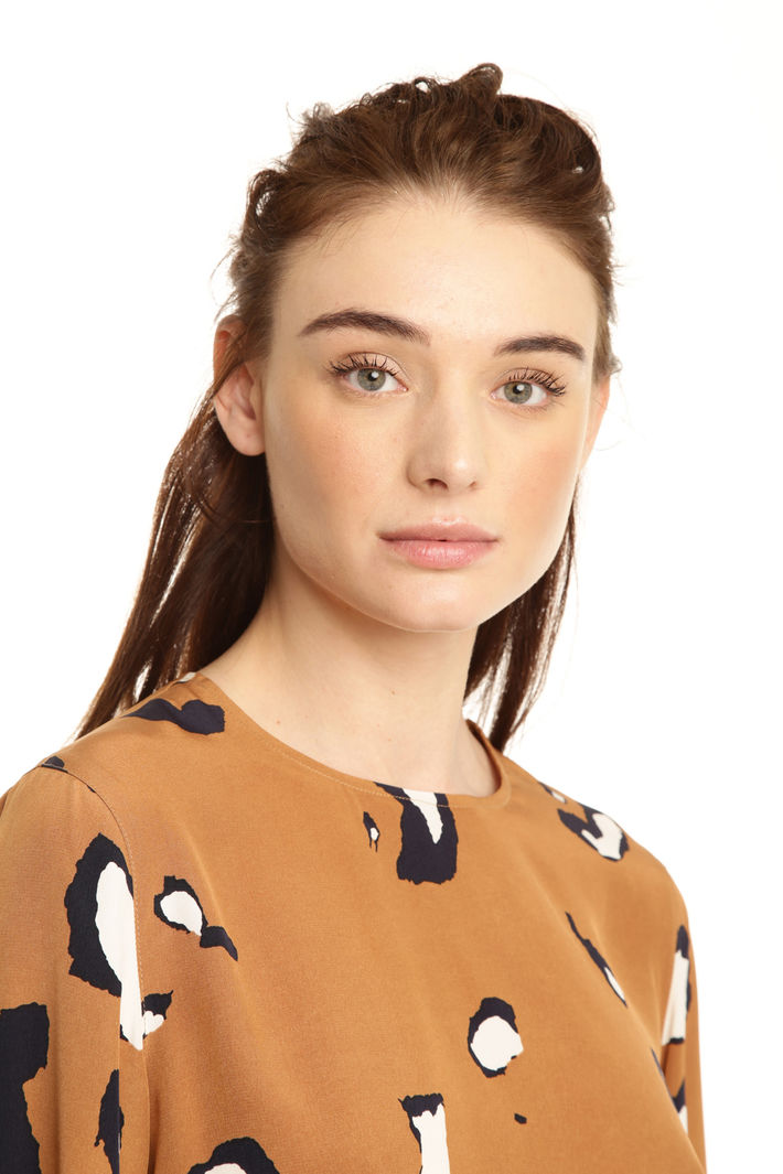 Blusa over in crepe di seta Diffusione Tessile Blusa over in crepe di seta Diffusione Tessile