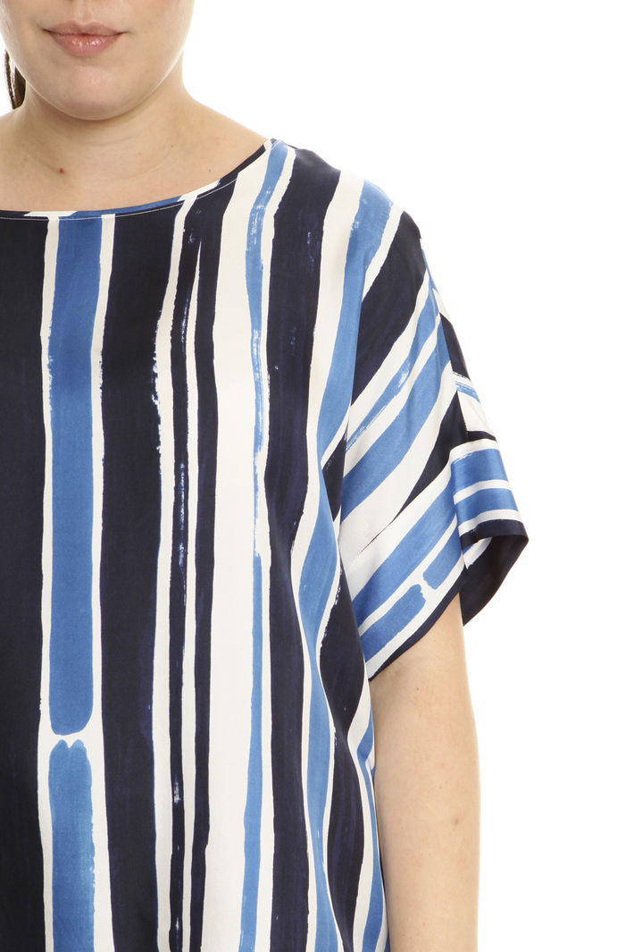 T-shirt in twill di seta Intrend T-shirt in twill di seta Intrend