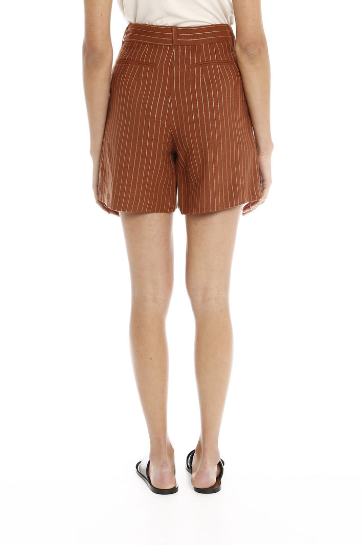 Shorts con motivo lurex Fashion Market Shorts con motivo lurex Fashion Market