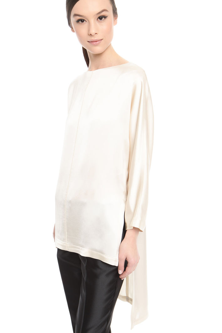 Casacca lunga in satin Intrend Casacca lunga in satin Intrend