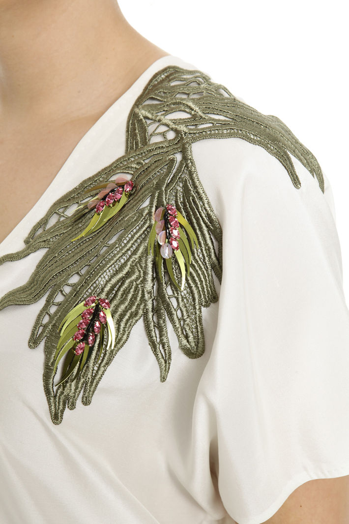Blusa in seta fiammata Intrend Blusa in seta fiammata Intrend