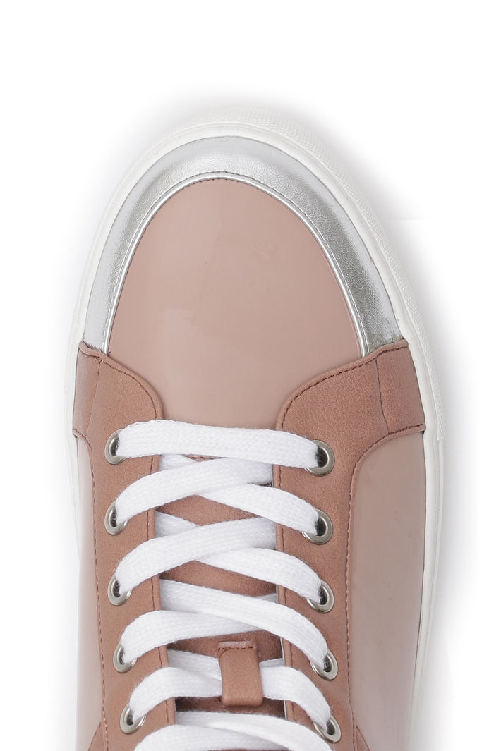 Sneakers in vernice Intrend Sneakers in vernice Intrend