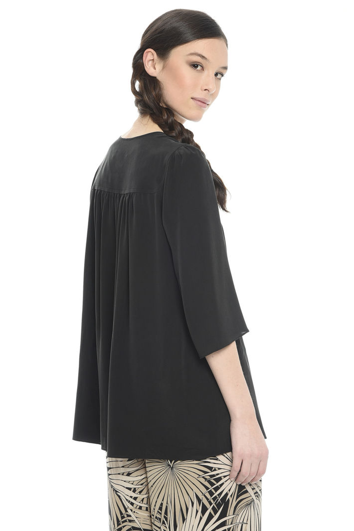Blusa fluida in pura seta Intrend Blusa fluida in pura seta Intrend