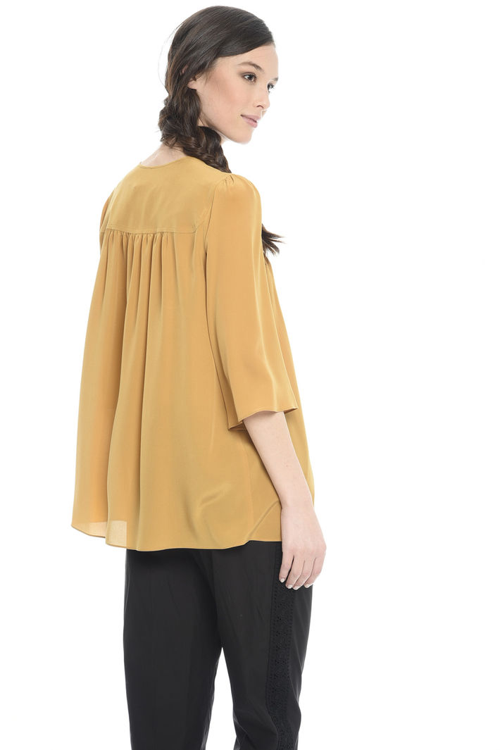 Blusa fluida in pura seta Intrend Blusa fluida in pura seta Intrend