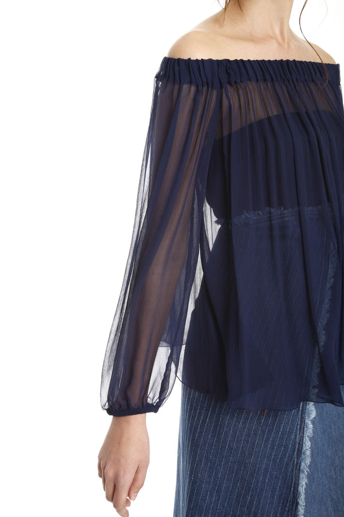Blusa in creponne con top Intrend Blusa in creponne con top Intrend