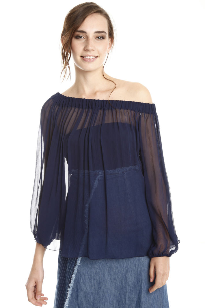 Blusa in creponne con top Intrend Blusa in creponne con top Intrend