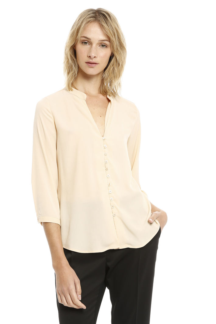 Camicia in crepe con bottoni Intrend Camicia in crepe con bottoni Intrend