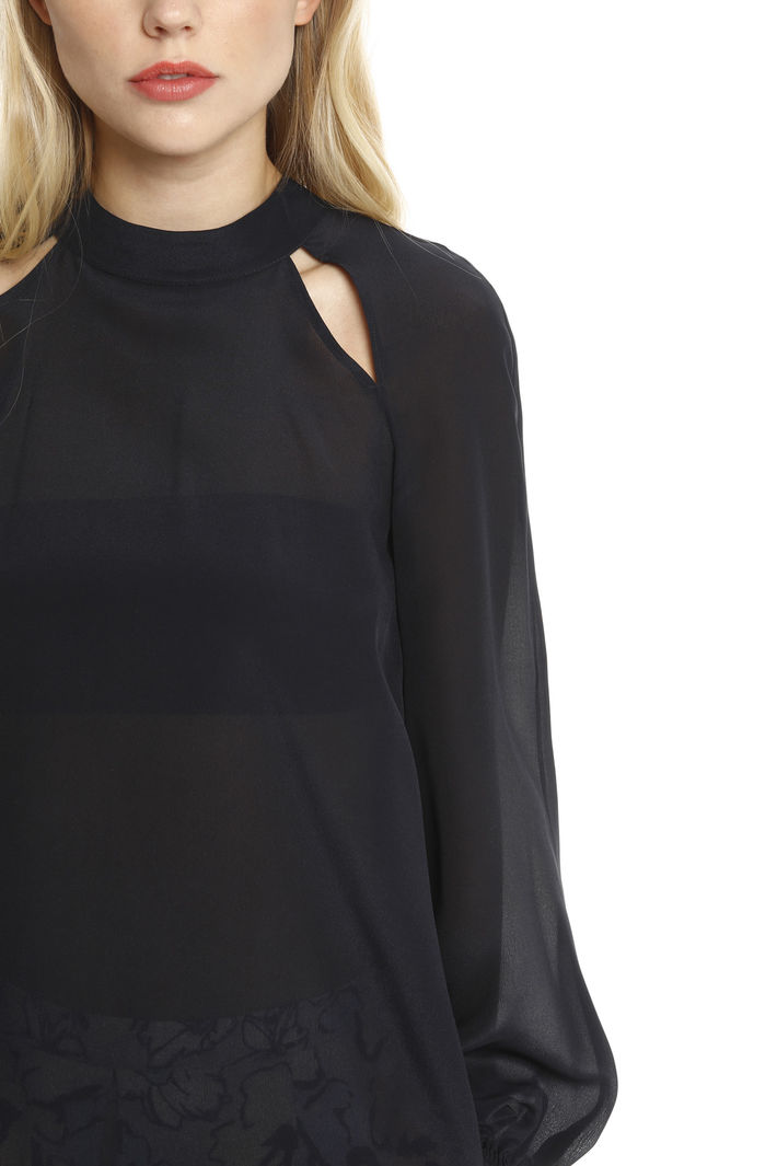 Blusa in seta con cut-out Fashion Market Blusa in seta con cut-out Fashion Market