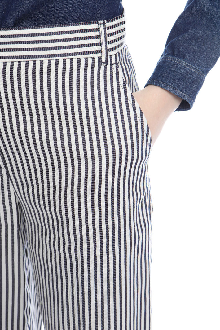 Pantalone in cotone compatto Intrend Pantalone in cotone compatto Intrend