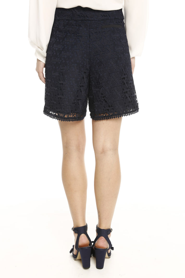 Shorts in tessuto macramè Diffusione Tessile Shorts in tessuto macramè Diffusione Tessile