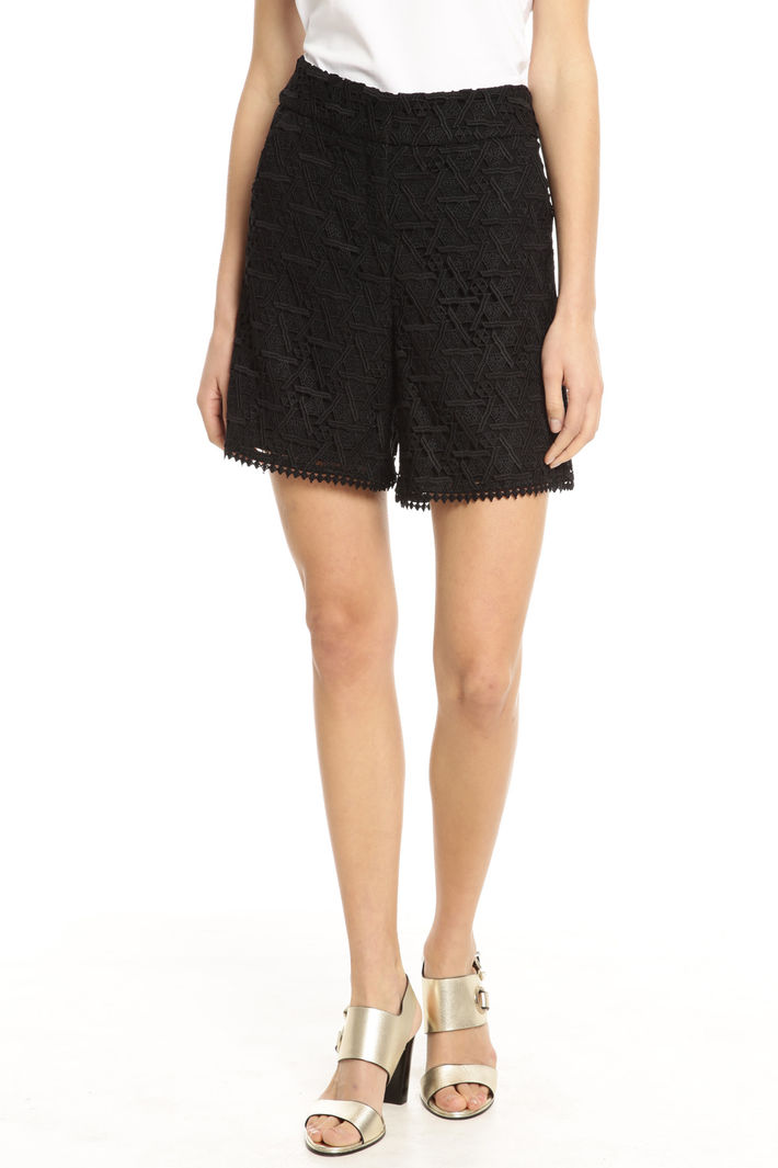 Shorts in tessuto macramè Diffusione Tessile Shorts in tessuto macramè Diffusione Tessile
