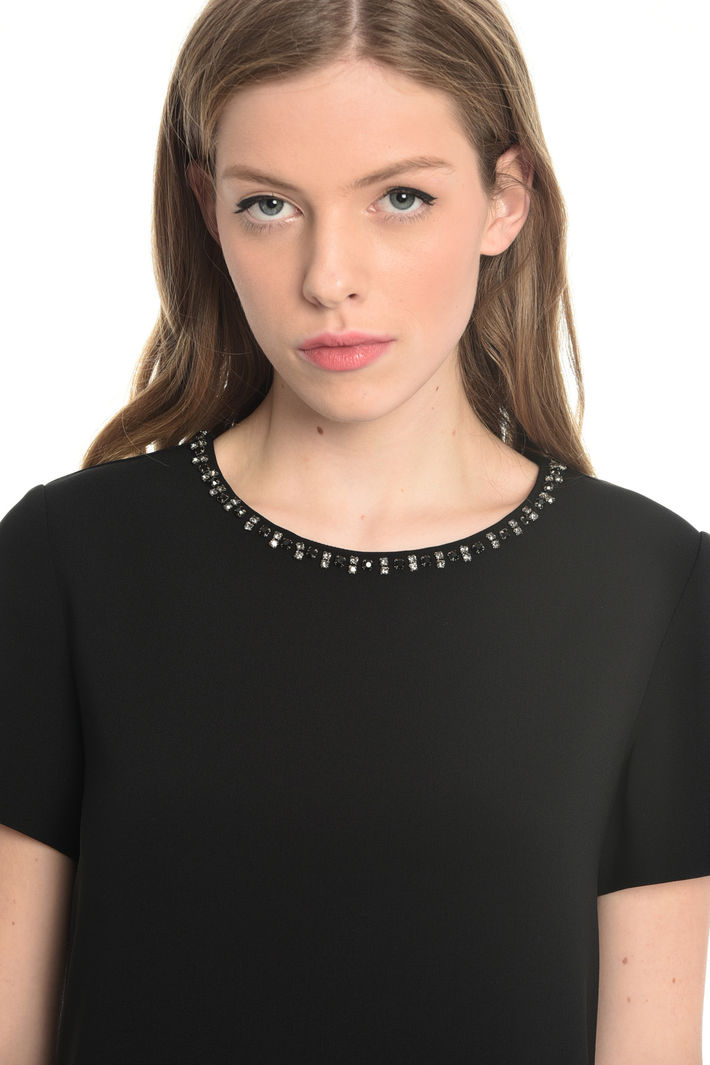 Abito con bordatura gioiello Intrend Abito con bordatura gioiello Intrend