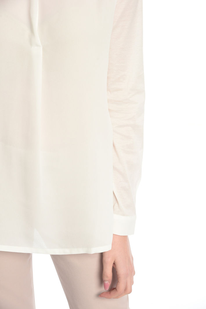 T-shirt in jersey e crepe Intrend T-shirt in jersey e crepe Intrend