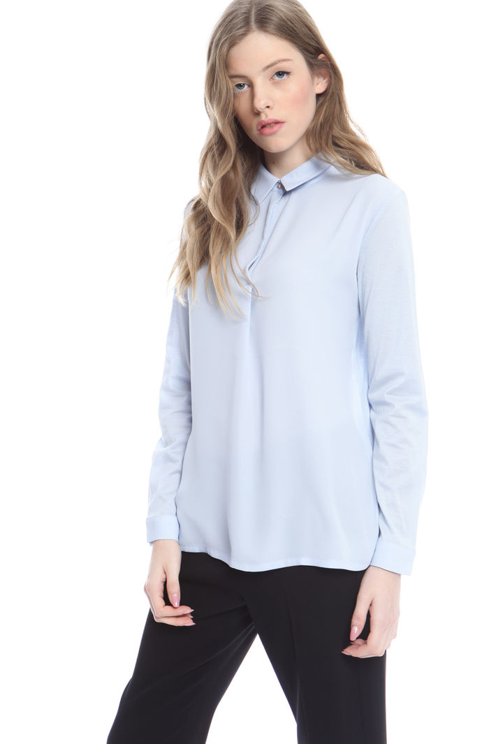 T-shirt in jersey e crepe Intrend T-shirt in jersey e crepe Intrend