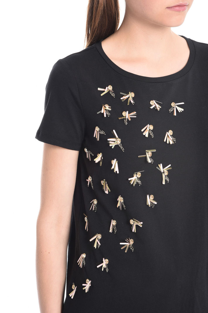 T-shirt con applicazioni Fashion Market T-shirt con applicazioni Fashion Market