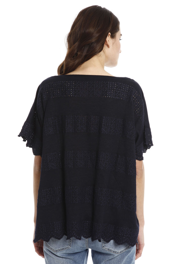 T-shirt con dettagli sangallo Diffusione Tessile T-shirt con dettagli sangallo Diffusione Tessile