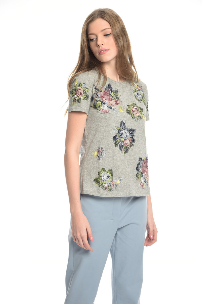 T-shirt con ricami floreali Diffusione Tessile T-shirt con ricami floreali Diffusione Tessile
