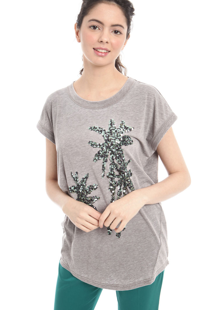 T-shirt ricamata Fashion Market T-shirt ricamata Fashion Market