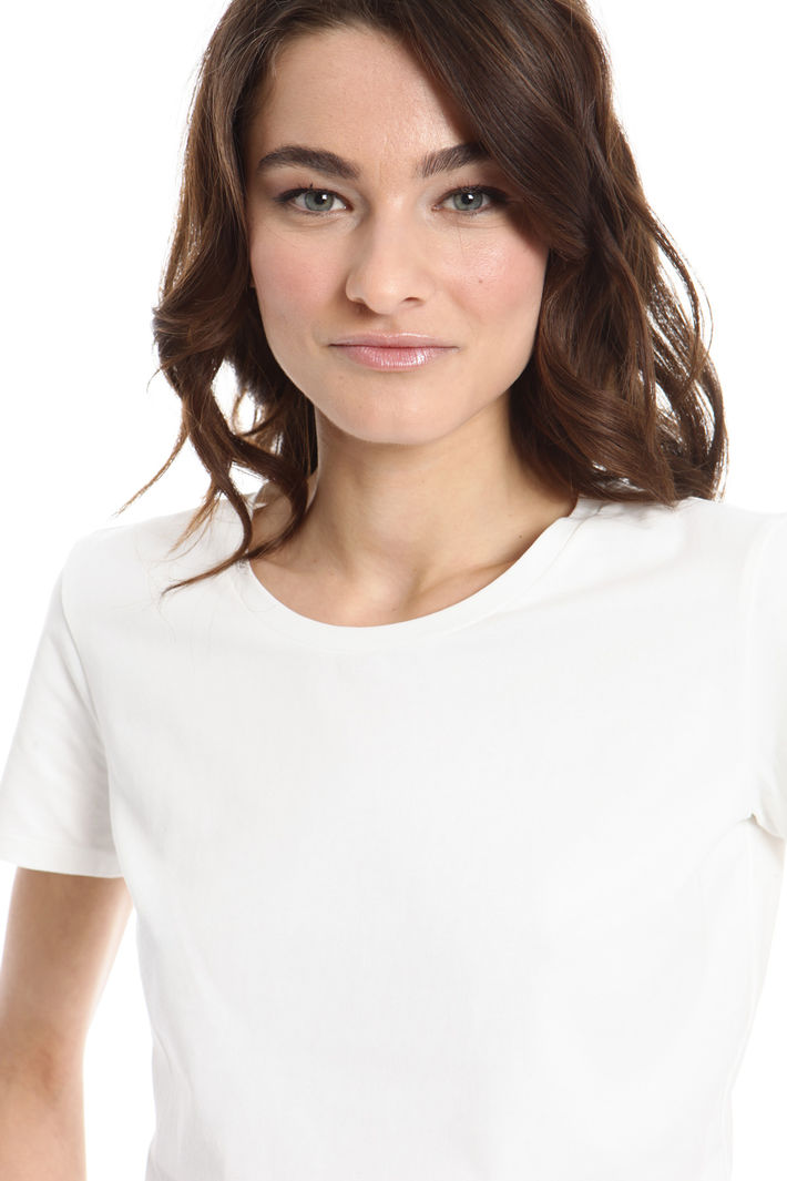 T-shirt basic in cotone Intrend T-shirt basic in cotone Intrend