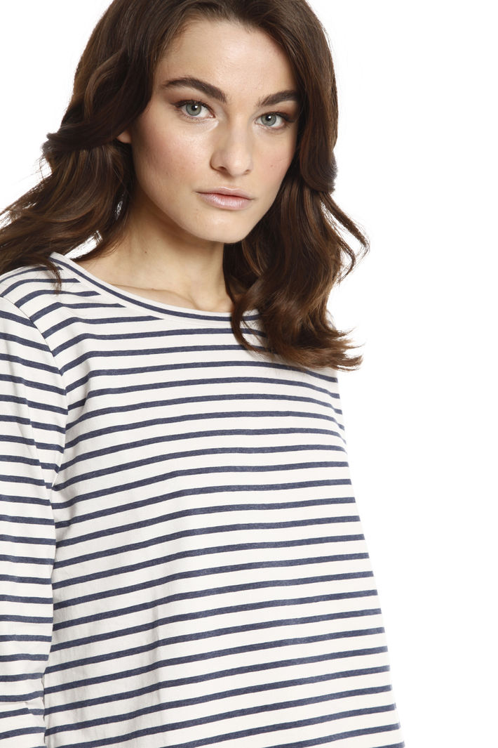 T-shirt in jersey stretch Intrend T-shirt in jersey stretch Intrend