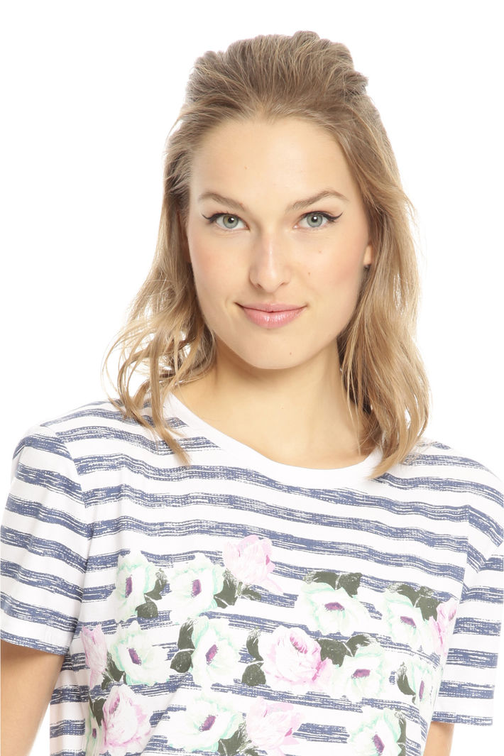 T-shirt in cotone stampato Intrend T-shirt in cotone stampato Intrend