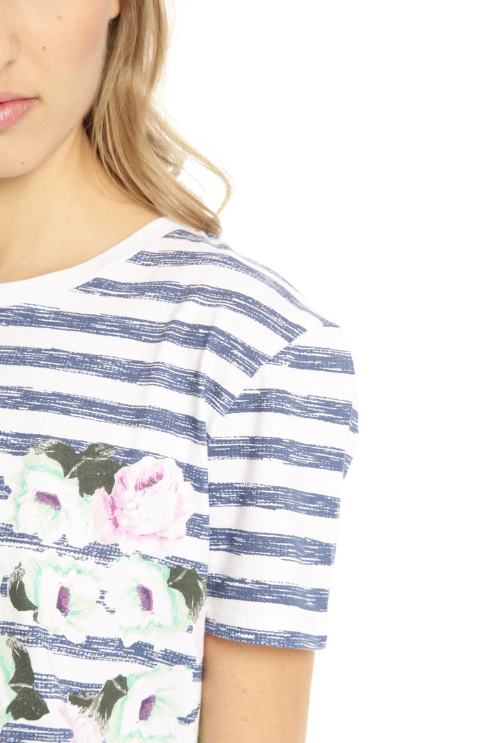 T-shirt in cotone stampato Intrend T-shirt in cotone stampato Intrend