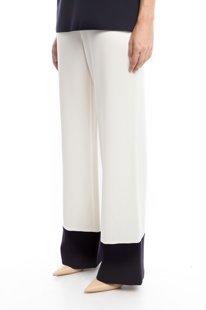 Pantaloni bicolore in cady Diffusione Tessile Pantaloni bicolore in cady Diffusione Tessile