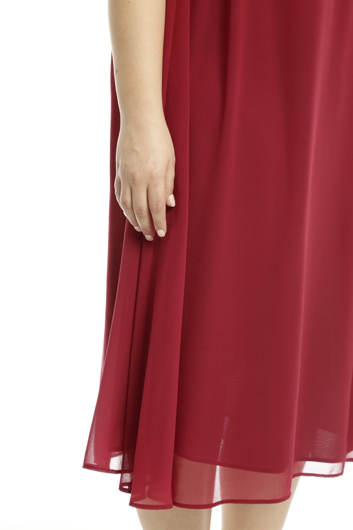 Abito fluido in georgette Diffusione Tessile Abito fluido in georgette Diffusione Tessile