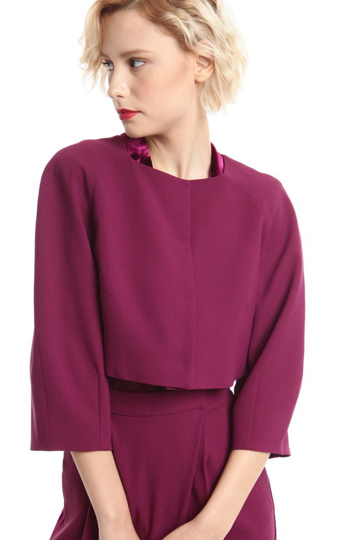 Giacca boxy in tessuto crepe Diffusione Tessile Giacca boxy in tessuto crepe Diffusione Tessile
