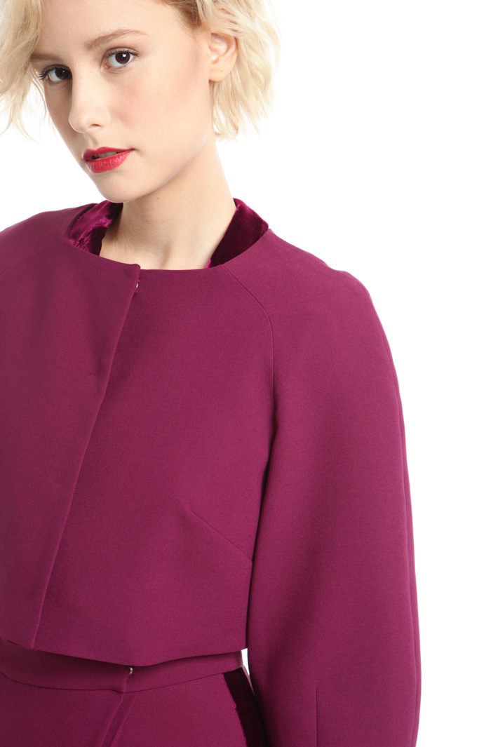 Giacca boxy in tessuto crepe Diffusione Tessile Giacca boxy in tessuto crepe Diffusione Tessile