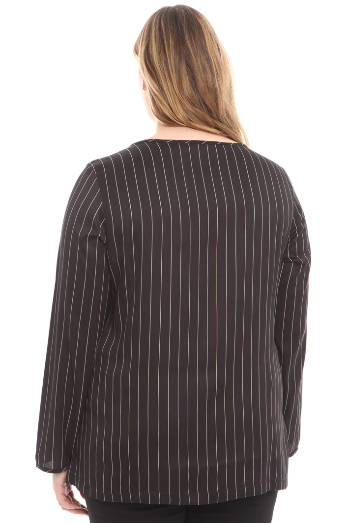 Casacca ampia in twill rigato Diffusione Tessile Casacca ampia in twill rigato Diffusione Tessile